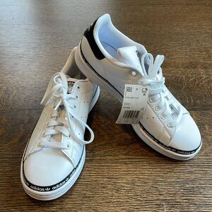 NWT Authentic Adidas Stan Smith Originals FV7304 Branding Strip Size 8 1/2